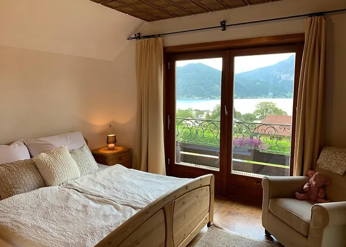 公寓 House Flora - At Traunsee 阿尔特穆斯特